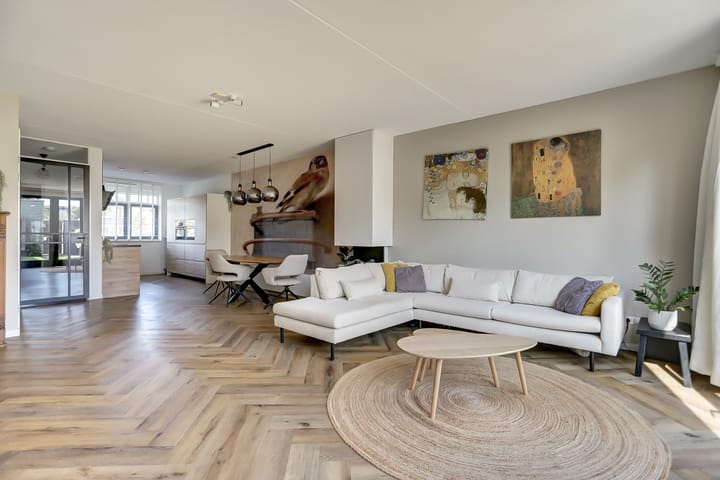 Photo 2 of Barend Hooykaasstraat 12