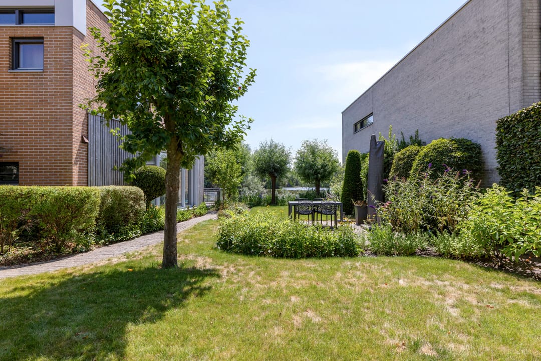 Foto 38 van Mosberg 23