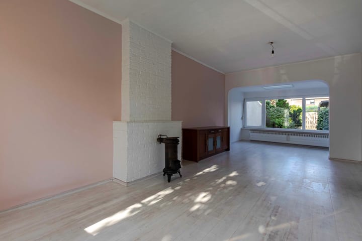 Photo 5 of Eekhoornstraat 13