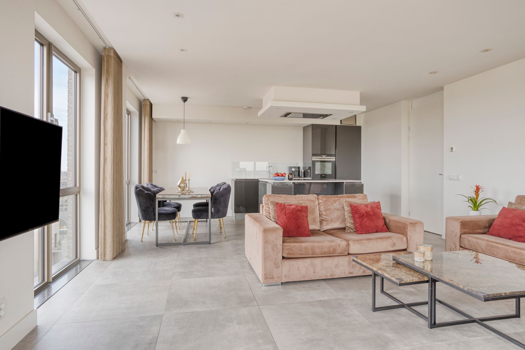 Photo 3 of Hofplein 76