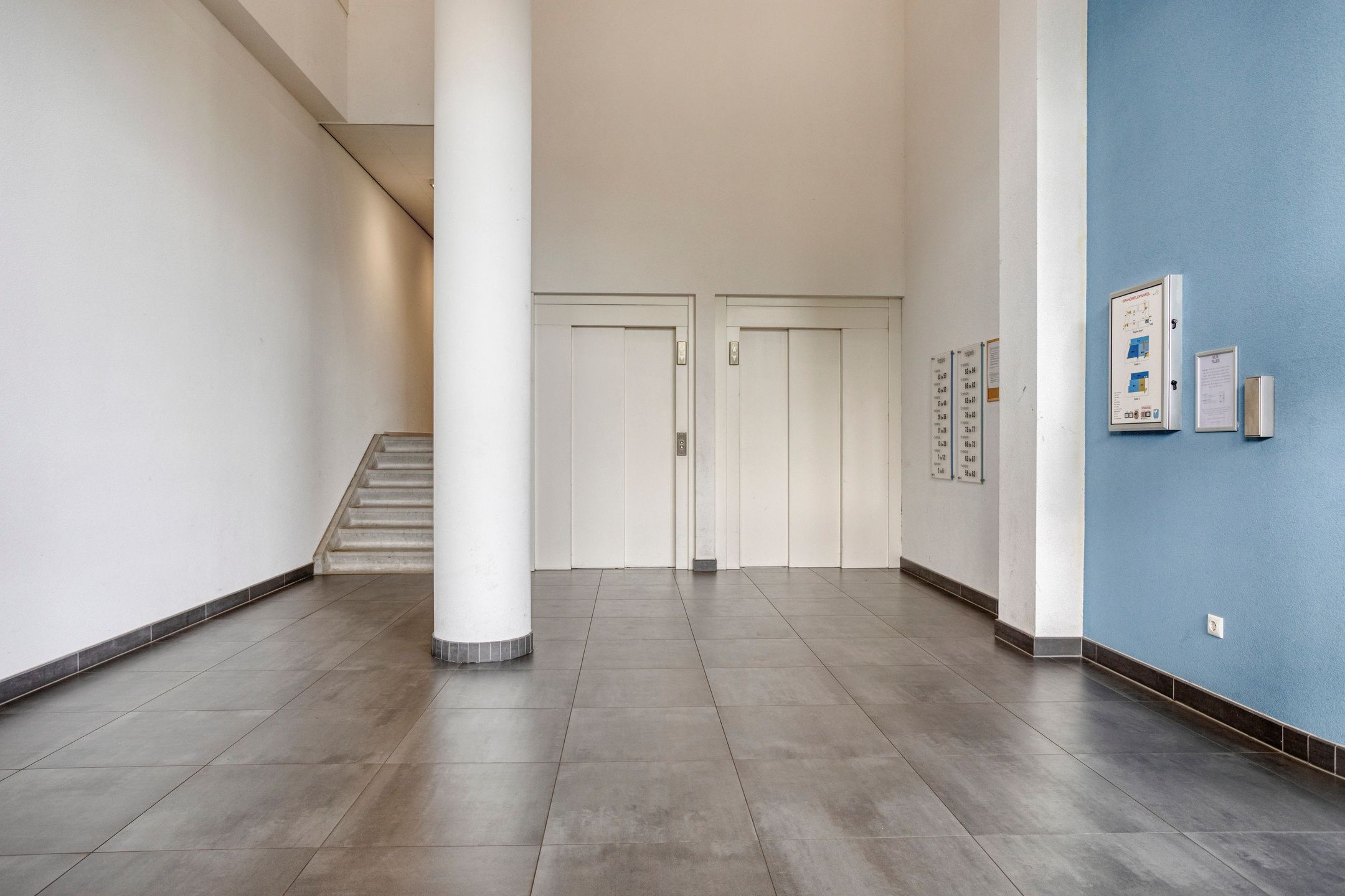 Photo 27 of Hofplein 76