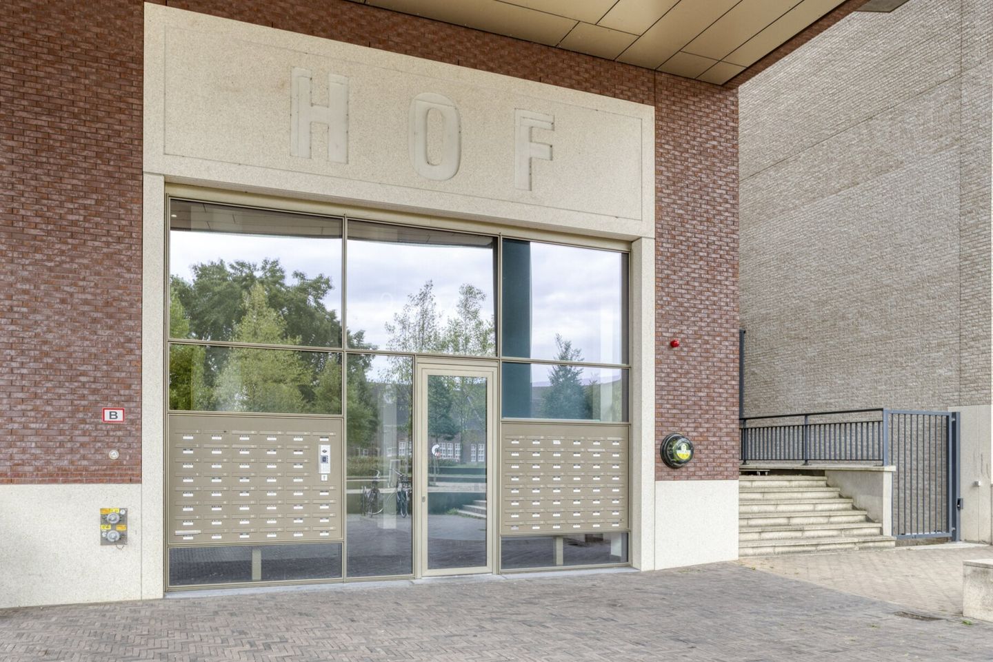 Photo 29 of Hofplein 76