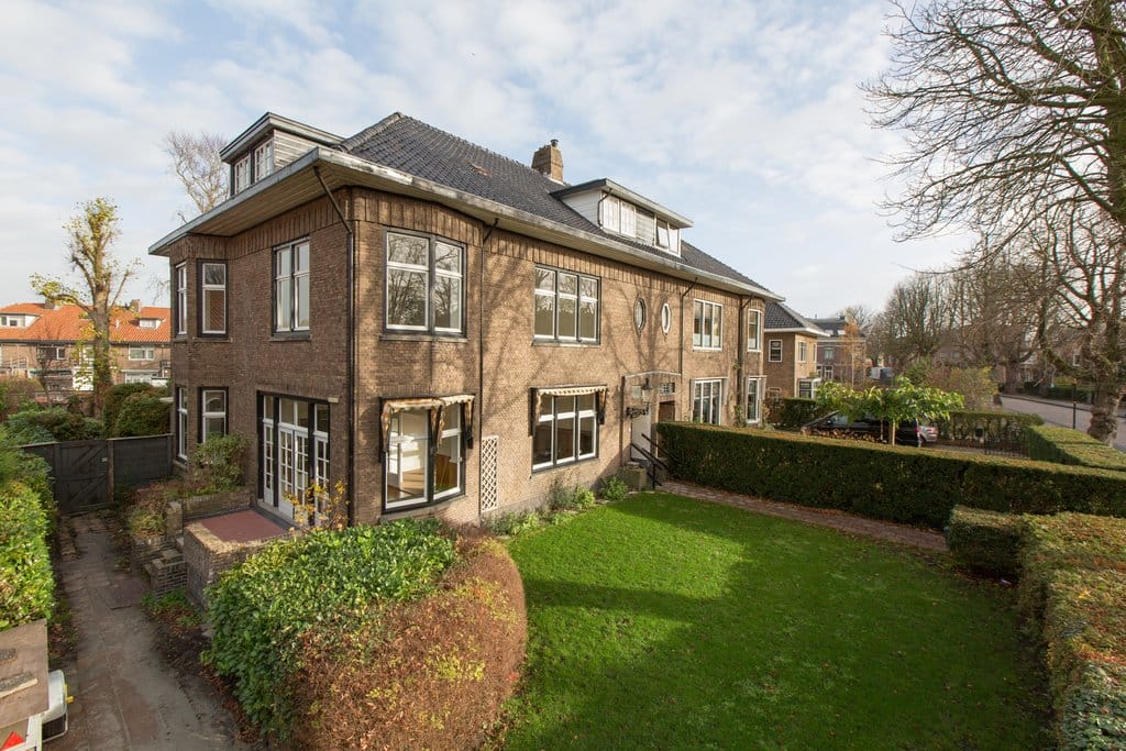 Stationsstraat 11
