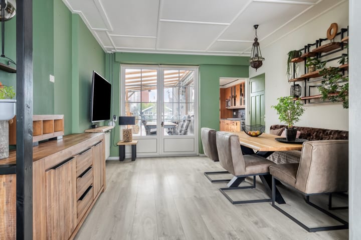 Foto 8 van Middenstraat 94