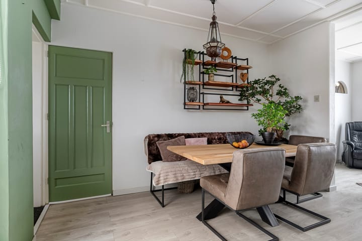 Foto 10 van Middenstraat 94