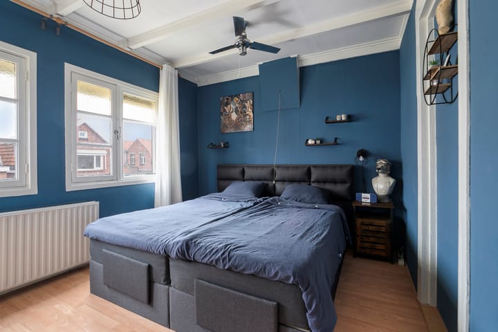 Foto 21 van Middenstraat 94