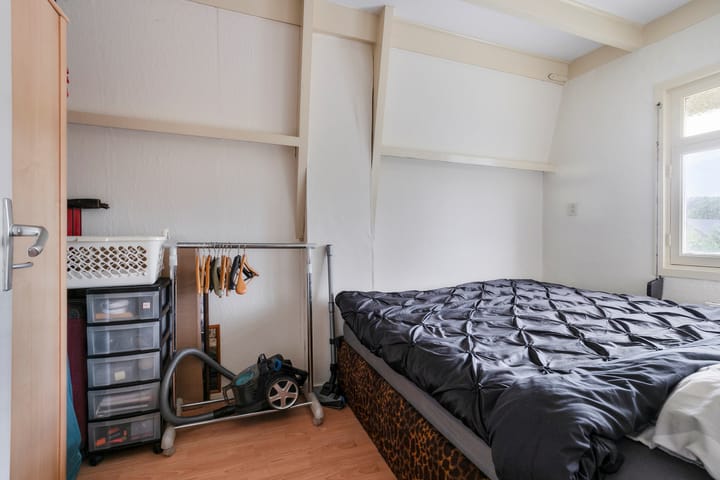 Foto 23 van Middenstraat 94