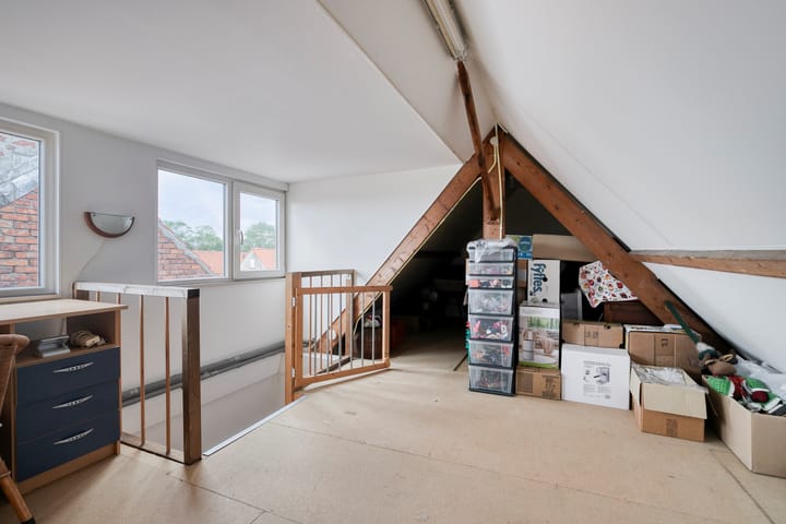 Foto 28 van Middenstraat 94