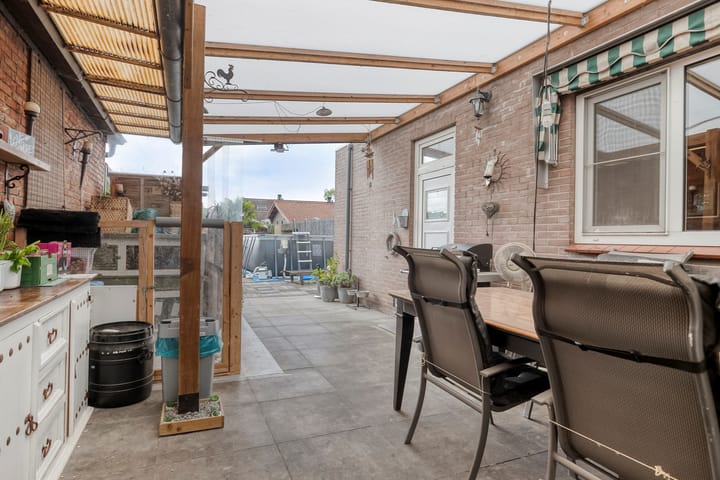 Foto 31 van Middenstraat 94