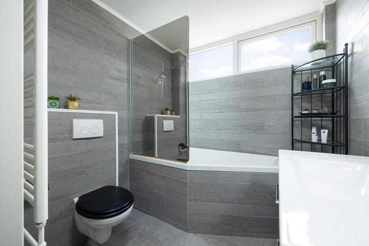 Foto 25 van Maarten Trompstraat 28