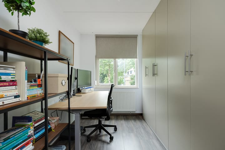 Foto 29 van Maarten Trompstraat 28