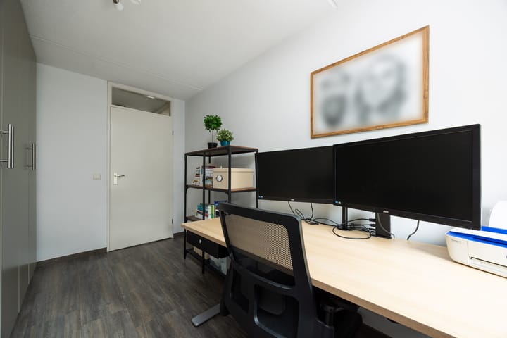 Foto 30 van Maarten Trompstraat 28