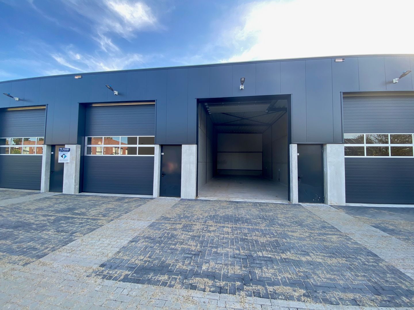 View photo 1 of Roorveld 88