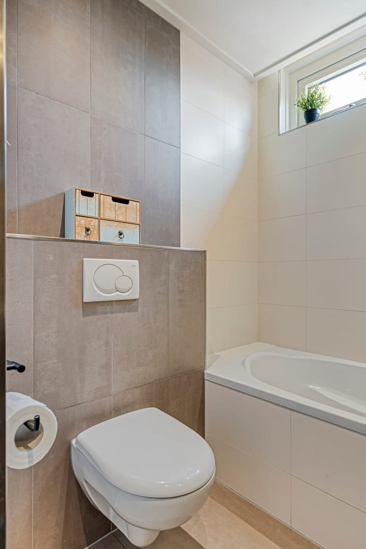 Foto 18 van Reviusstraat 2