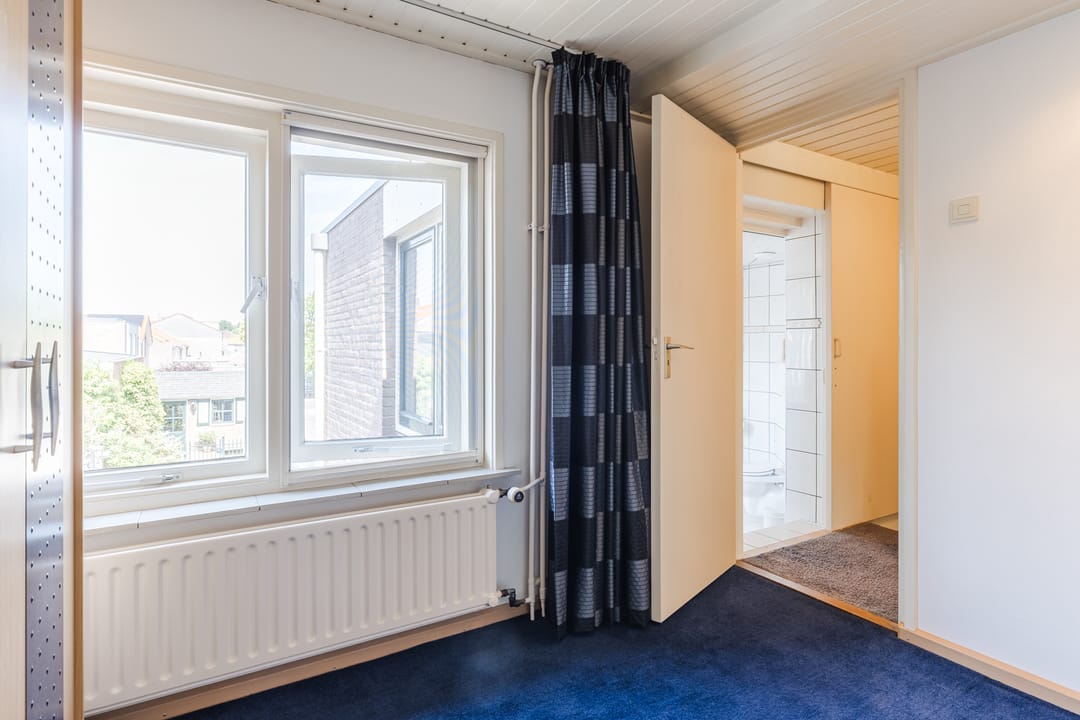 Photo 16 of Oranjeplein 38