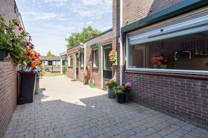 Foto 23 van Oranjeplein 38