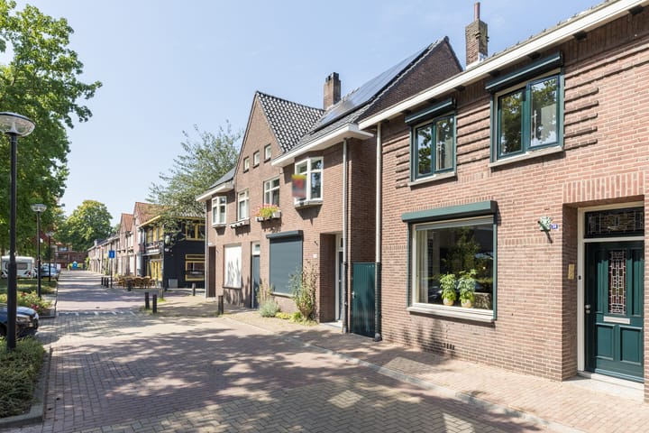 Foto 27 van Oranjeplein 38