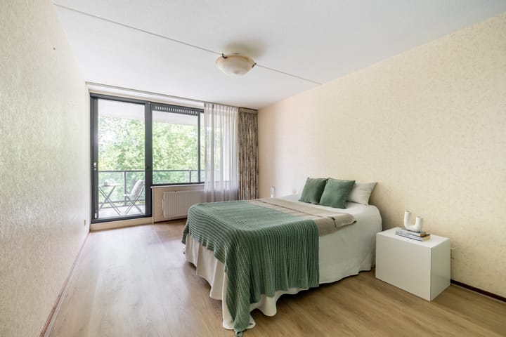 Foto 4 van Robiniastate 11