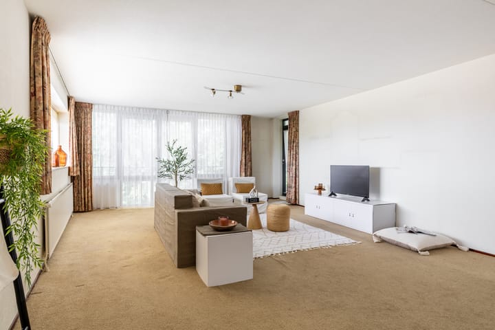 Photo 17 of Robiniastate 11