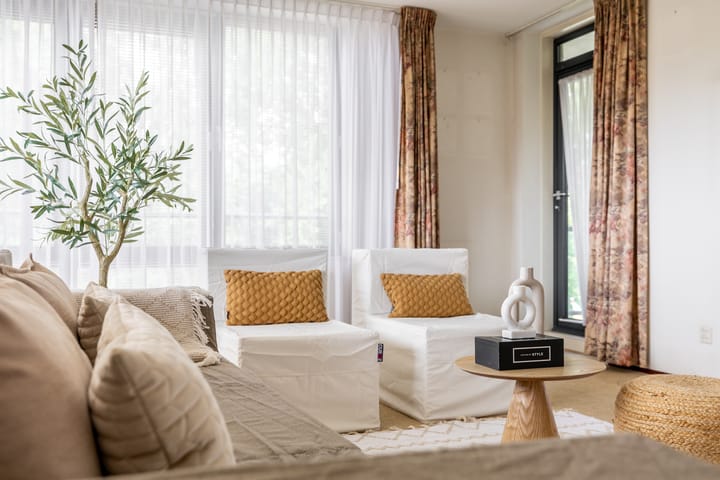 Photo 18 of Robiniastate 11