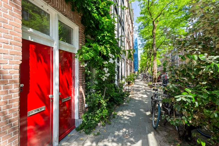 Photo 6 of Wilhelminastraat 46-2