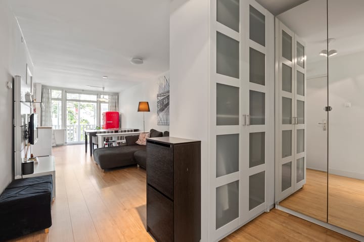 Photo 7 of Wilhelminastraat 46-2