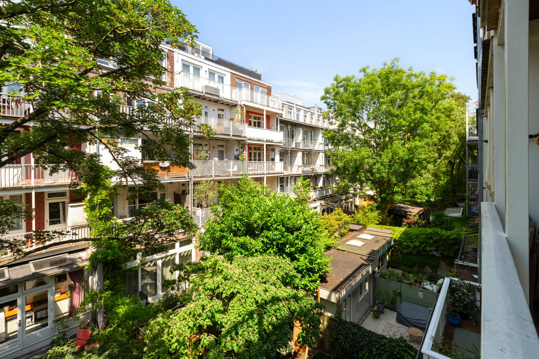 Photo 12 of Wilhelminastraat 46-2