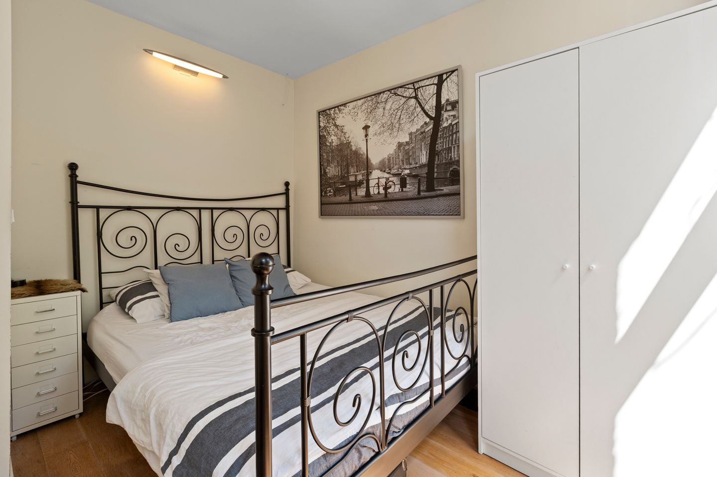 Photo 19 of Wilhelminastraat 46-2