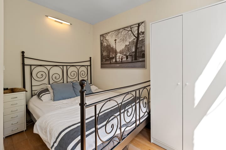 Photo 19 of Wilhelminastraat 46-2