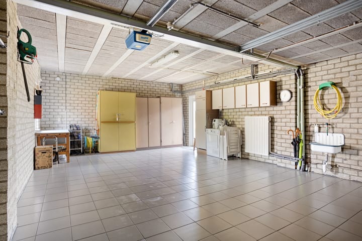 Foto 9 van Burg. Mr W.J.Merckelbachlaan 1