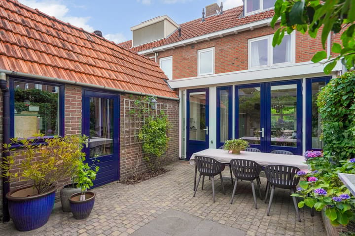 Foto 25 van Schoonveldsingel 9