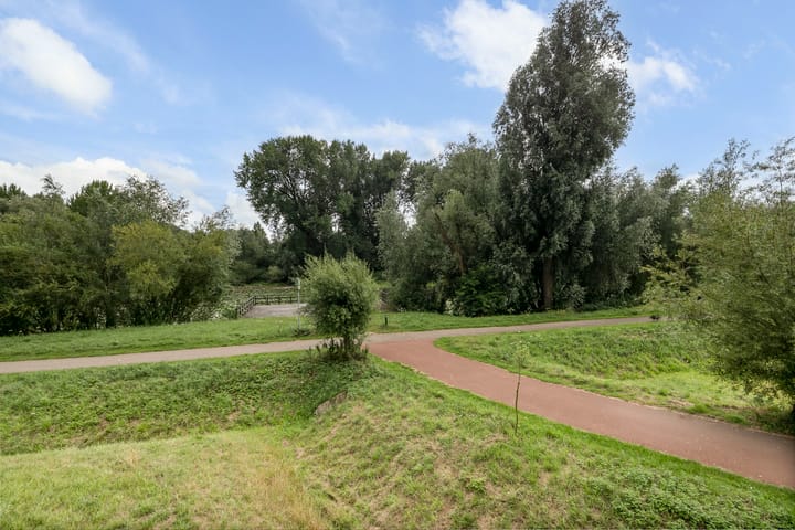 Foto 15 van Corso 17