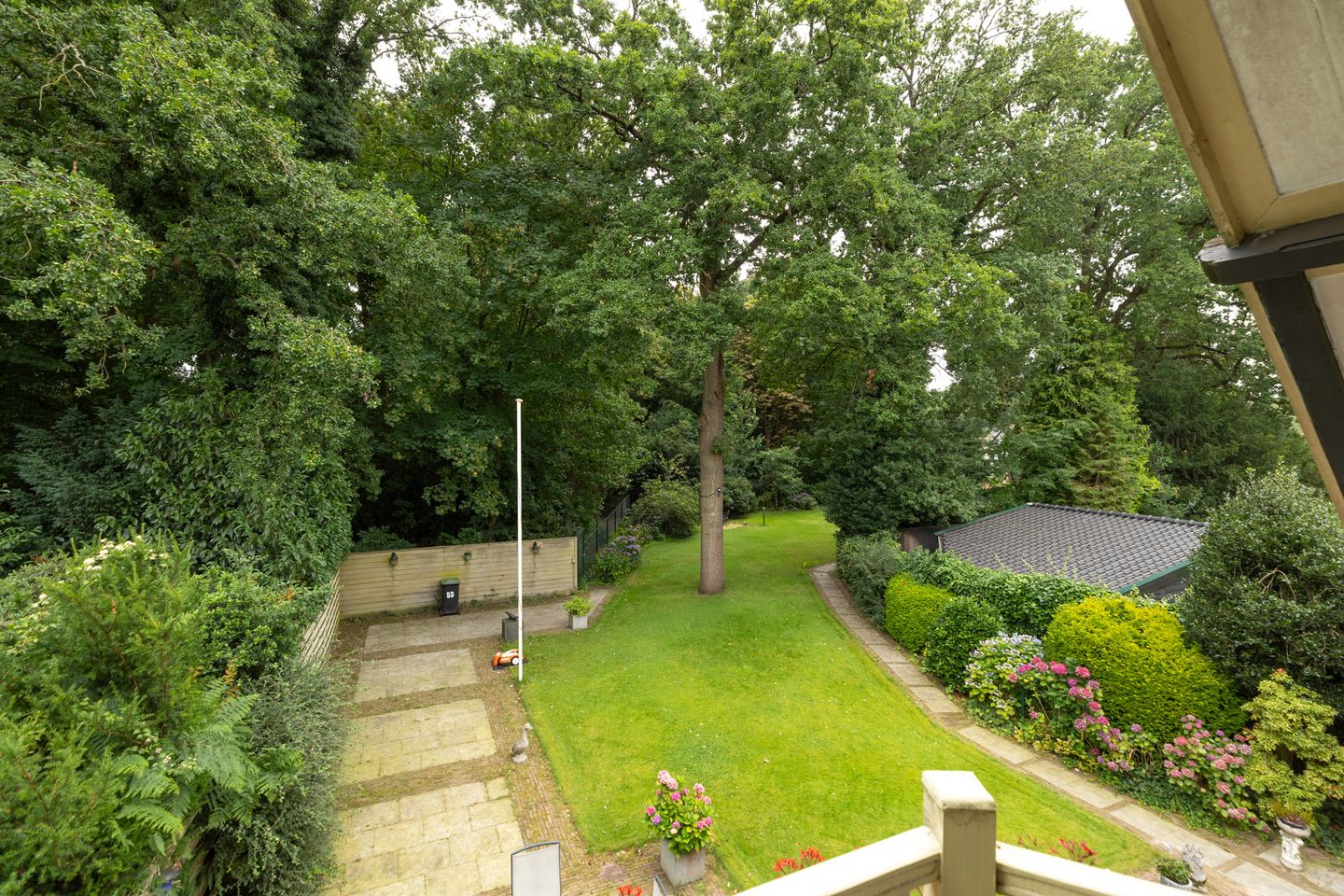 Foto 20 van Nieuw-Loosdrechtsedijk 53