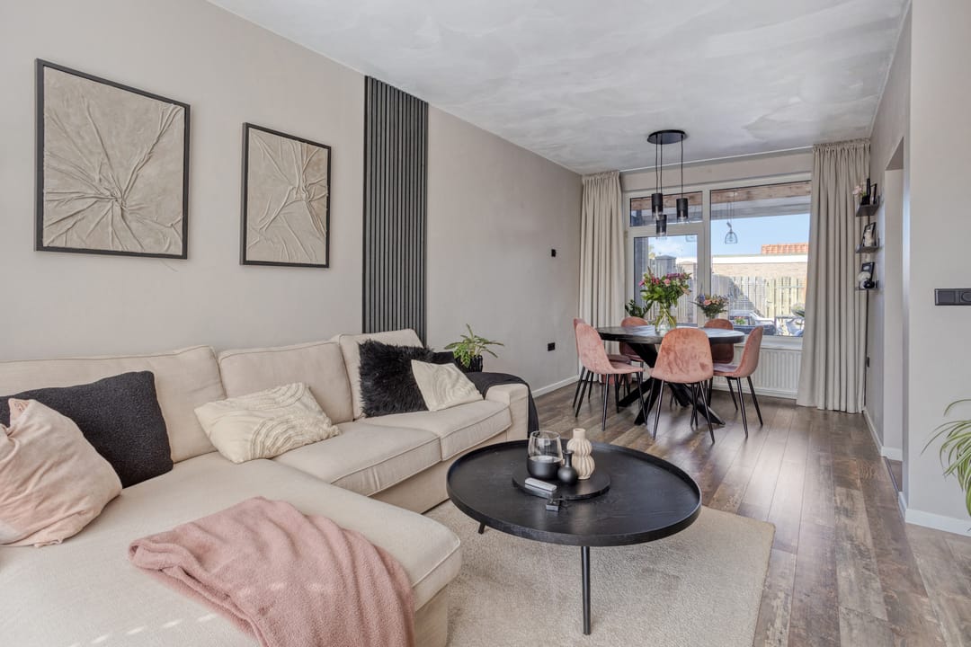 Photo 7 of Irenestraat 24