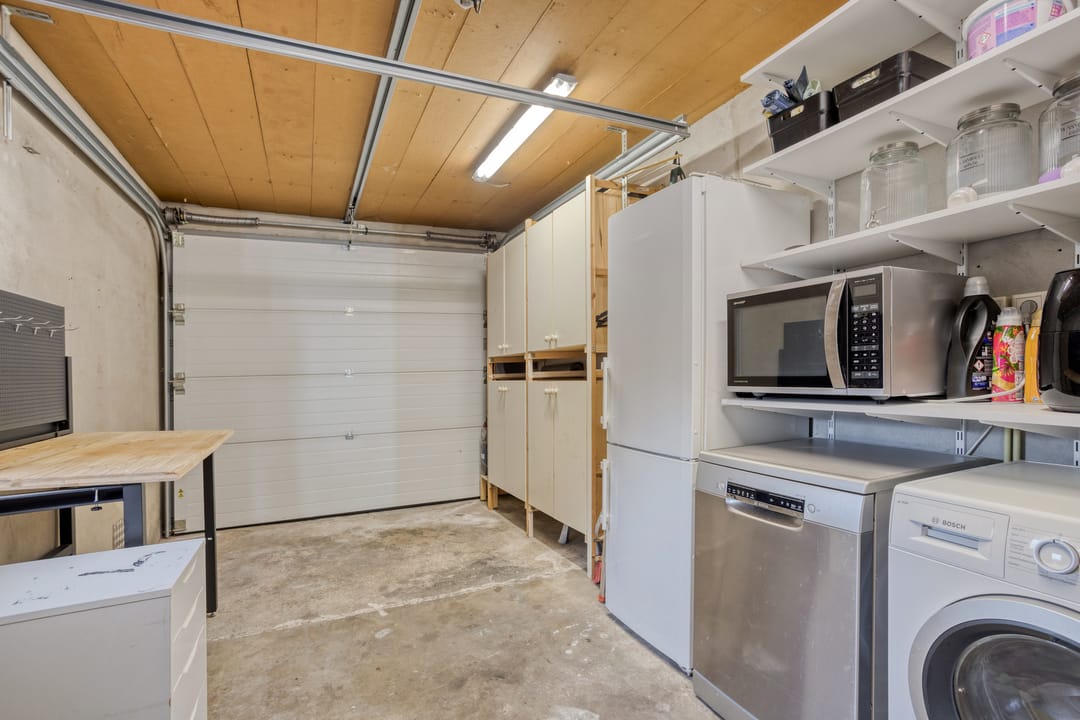 Photo 23 of Irenestraat 24