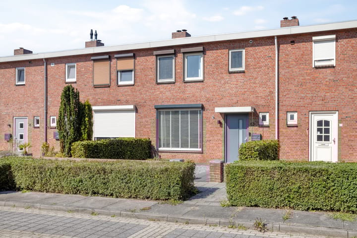 Foto 28 van Irenestraat 24