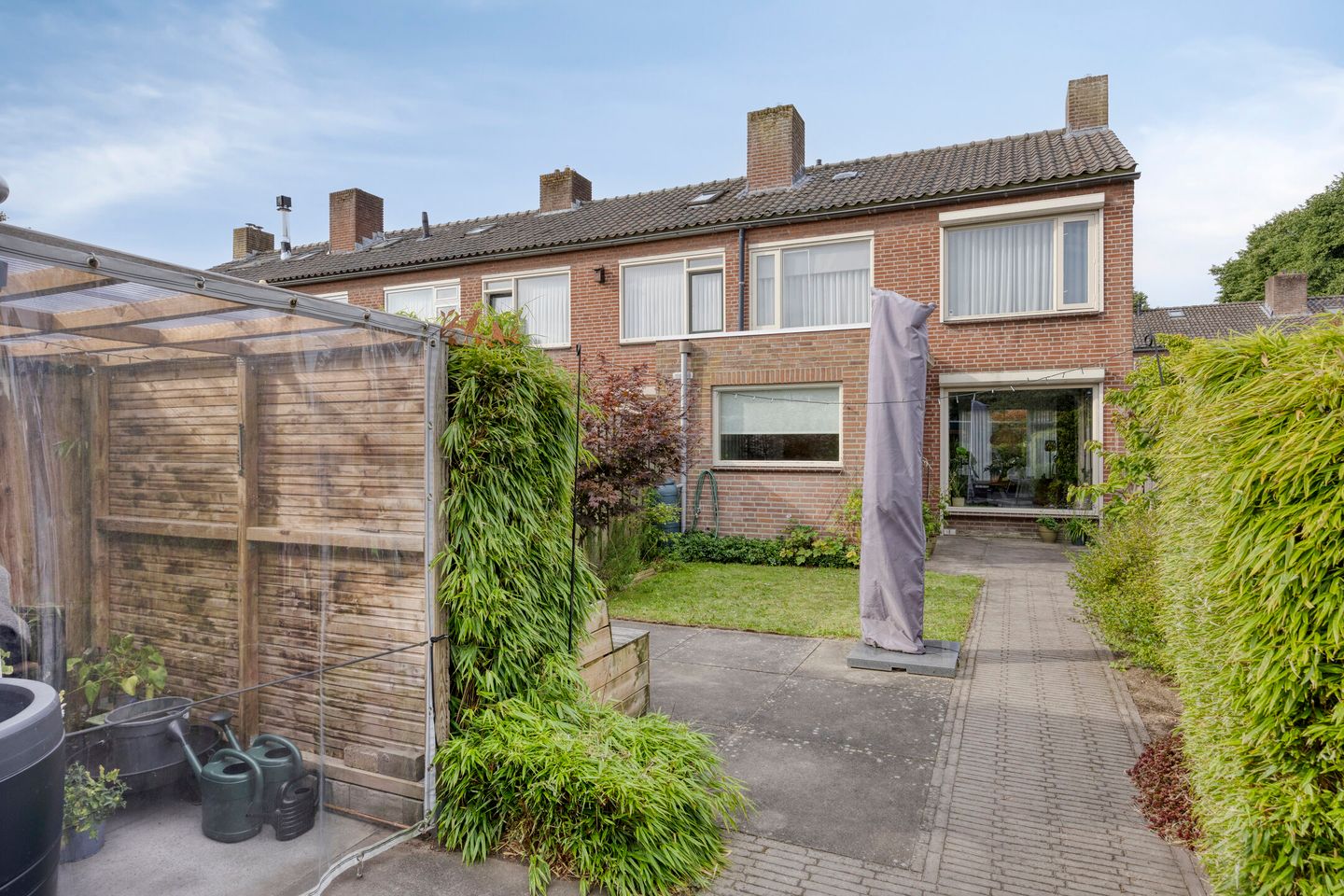 Photo 4 of Hoogheuvelstraat 46