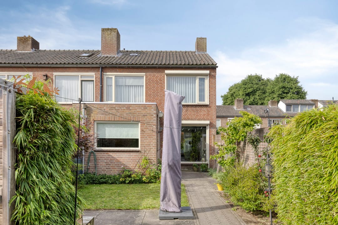 Photo 31 of Hoogheuvelstraat 46