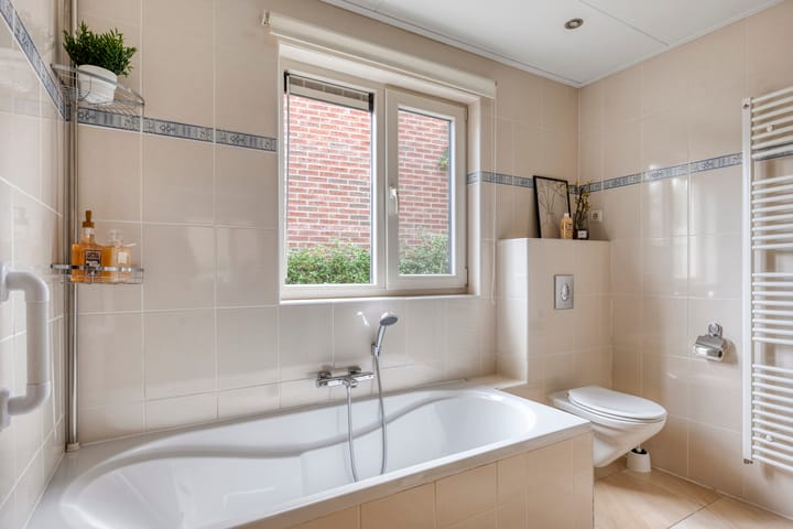 Foto 16 van Dwarsstraat 121