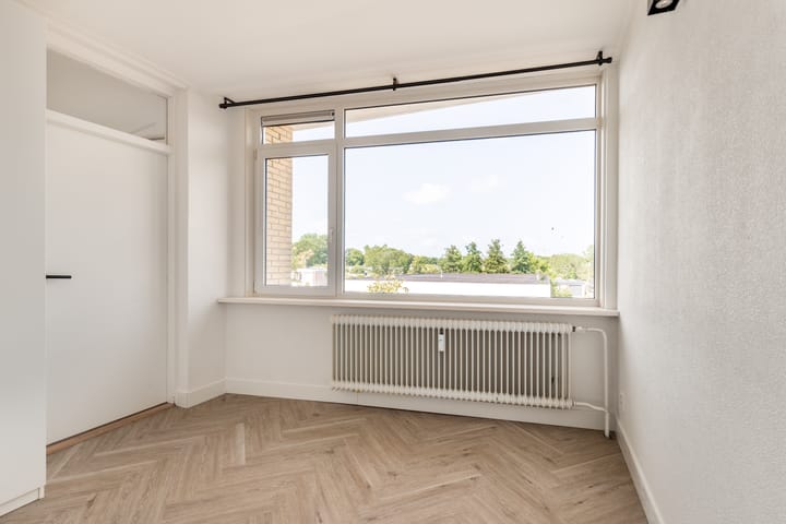 Foto 8 van Admiraal de Ruyterlaan 11