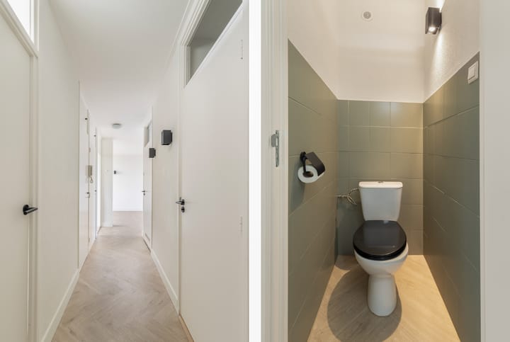 Foto 16 van Admiraal de Ruyterlaan 11