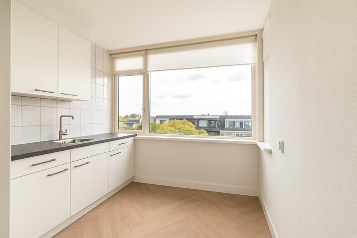 Foto 17 van Admiraal de Ruyterlaan 11