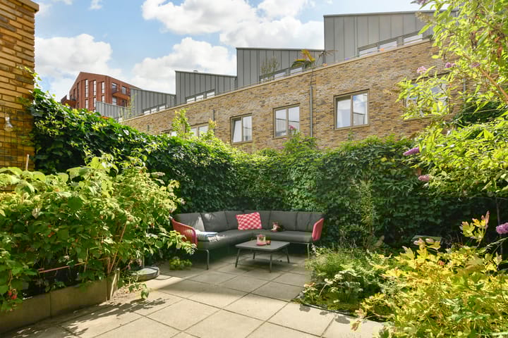 Foto 6 van Kogeldistelstraat 6