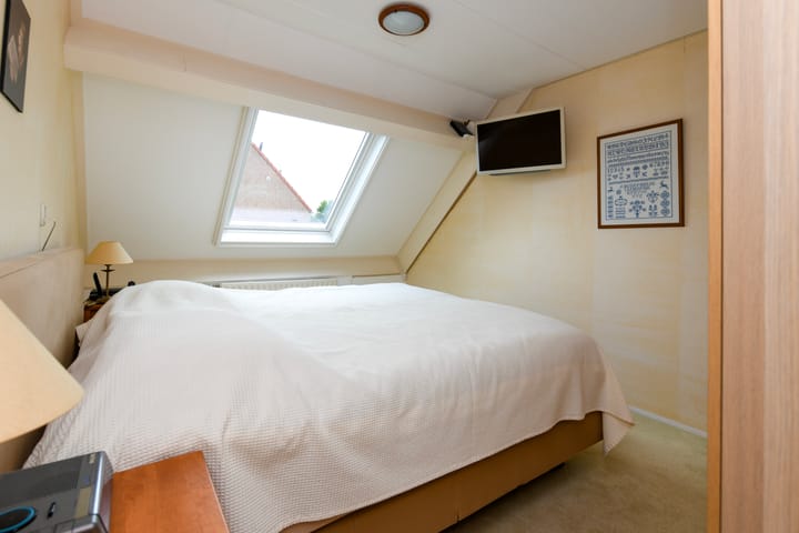 Foto 15 van Botter 9