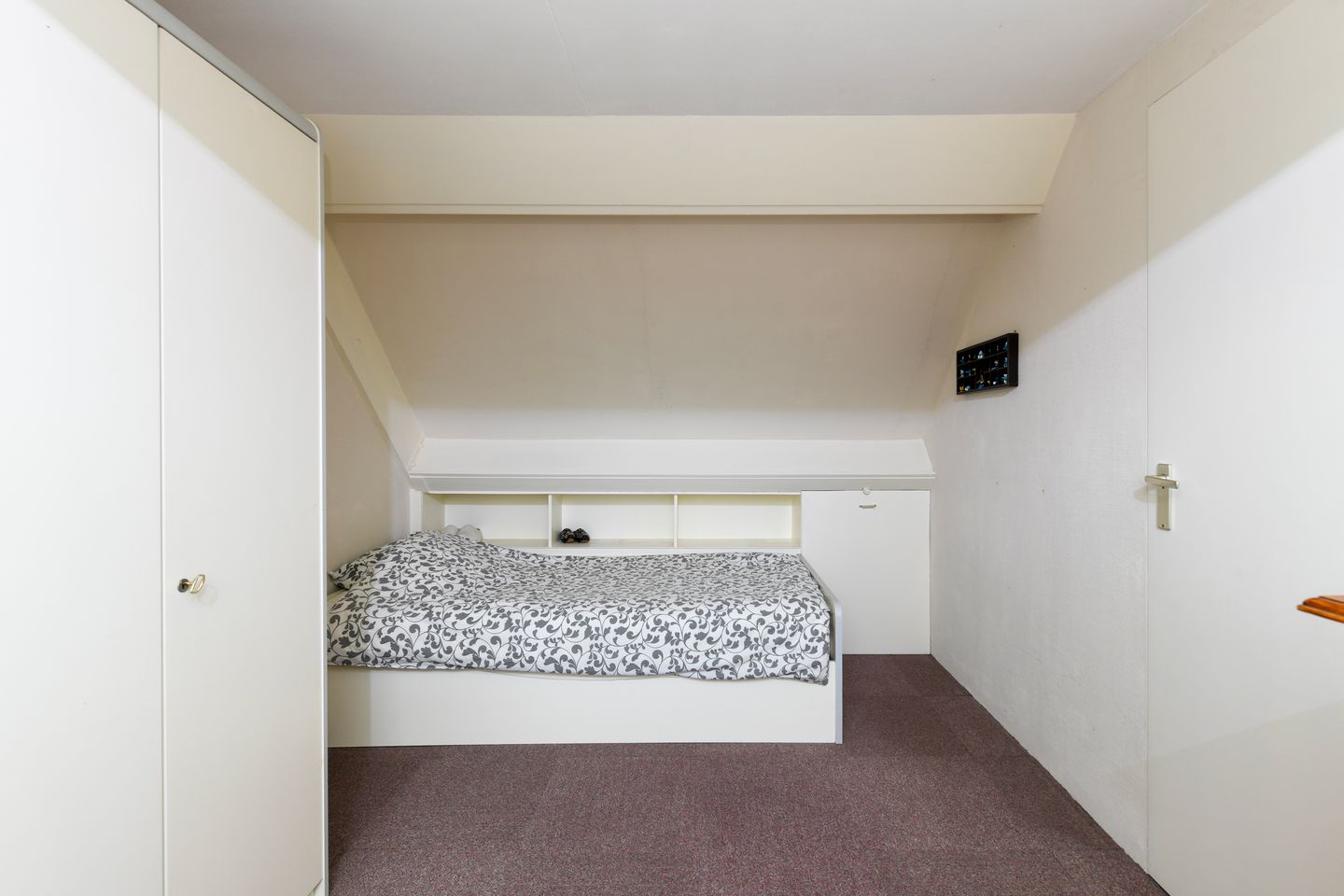 Foto 20 van Botter 9