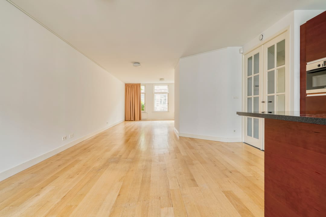 Photo 11 of Balthasar Floriszstraat 47-C