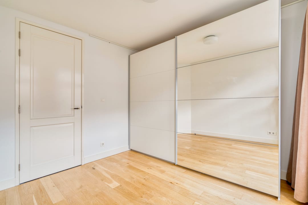 Photo 26 of Balthasar Floriszstraat 47-C