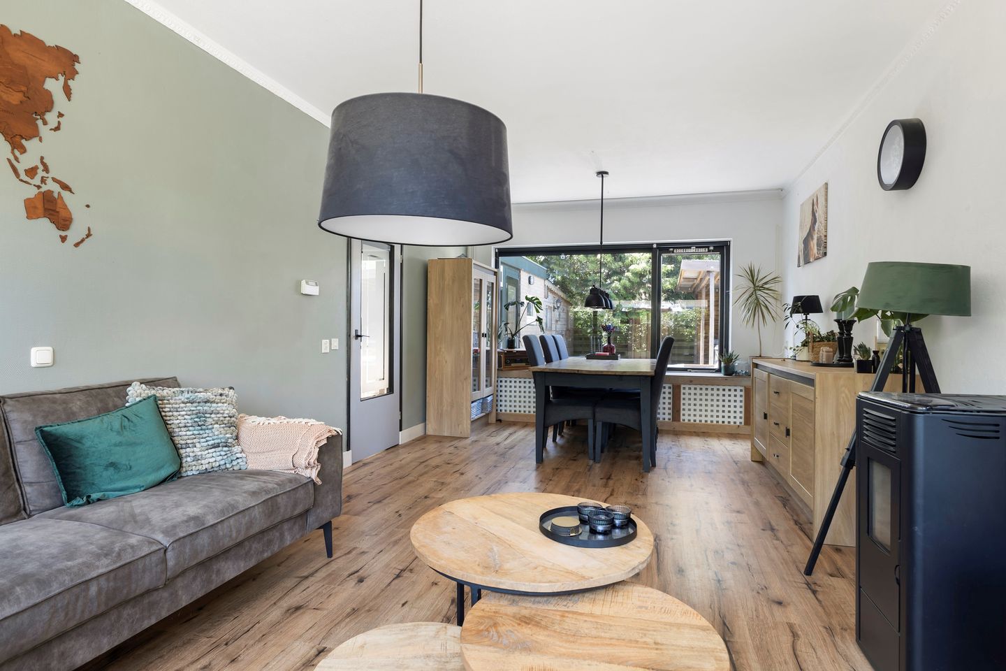 Foto 14 van S L Mansholtplein 13