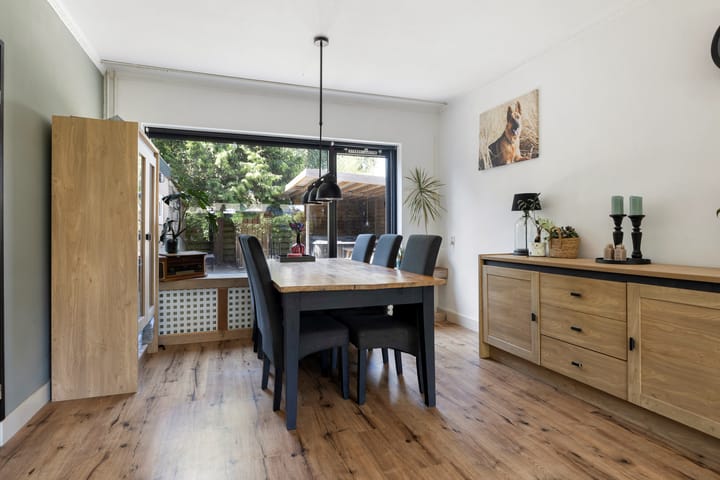 Foto 16 van S L Mansholtplein 13