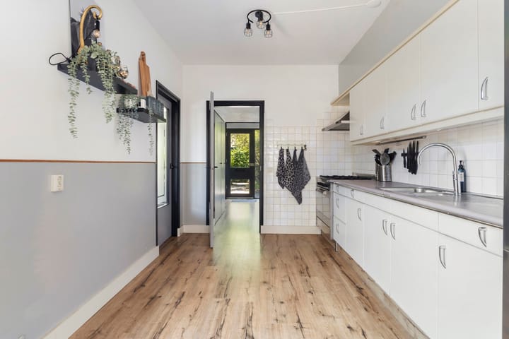 Foto 20 van S L Mansholtplein 13